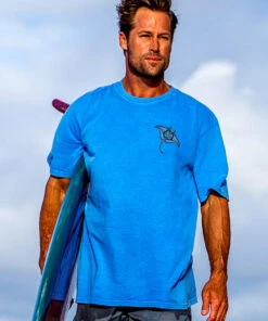 Ehukai Manta - Blue Hawaii Dyed Short Sleeve Crewneck T-Shirt -Crazy Shirts Sale Store 2556e2ccea794770e55f08935bd6635a